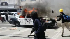 Mobil polisi