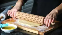 women making a pie