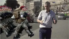 Парад неформат