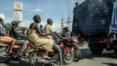 Taxi-moto