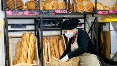 بحران کرونا در جهان؛ تکلیف روز مزد‌ها چه می‌شود؟