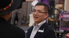 民主黨台裔候選人陳介飛（Jay Chen）