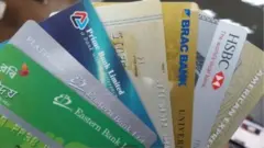 বাংলাদেশে ক্রেডিট কার্ডের গ্রাহক রয়েছে ১২ লাখেরও বেশি