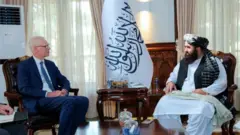 غاس وأمير خان متقي