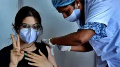 کورونا، ویکسین
