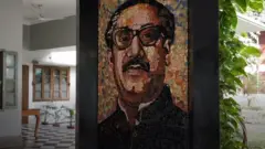 ধানমন্ডির ৩২ নাম্বার বাড়িতে শেখ মুজিবের ম্যুরাল