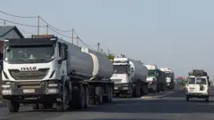 ከጂቡቲ ወደ ኢትዮጵያ የሚገቡ የጭነት መኪኖች