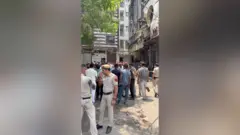 हादसे के बाद रेस्टोरेंट की तस्वीर