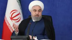 انتقاد رئیس جمهوری ایران از کم‌توجهی مردم به ضوابط بهداشتی کرونا؛ وضعیت بعضی بیمارستان‌ها اورژانسی‌ایست
