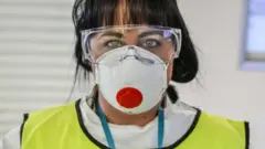 Trabajadora de la salud en Italia