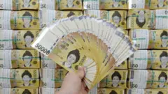 탈북민들이 월평균 임금으로 227만원을 받는 것으로 조사됐다