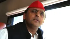 अखिलेश यादव