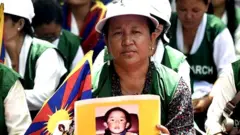 2019 में नई दिल्ली में तिब्बती प्रदर्शन करते हुए