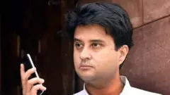 விமானப் போக்குவரத்துத் துறை அமைச்சர் ஜோதிராதித்ய சிந்தியா