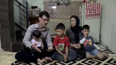شی