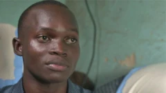 Brian Omondi avuga ko kuba arwaye SIDA bimugora gusaba n'abandi muri Kenya