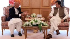 غني او عمران خان