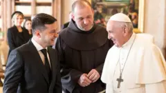 Президент Зеленський і папа Римський під час зустрічі у Ватикані у лютому 2020 року