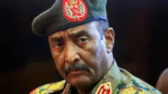 Sudan military coup 2021: Lt. General Abdel Fattah al-Burhan Sudan onye isi ndị wegharịrị ọchịchị na mba Sudan