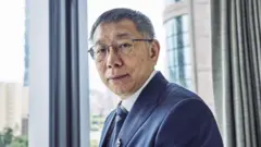 柯文哲及民眾黨深陷弊案風暴 台灣「第三勢力」會消失嗎？