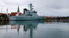 Датский военный корабль у острова Борнхольм, недалеко от места происшествия