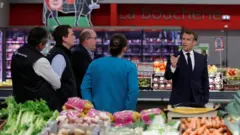 Các biện pháp này là một phần của bộ quy tắc môi trường do Tổng thống Emmanuel Macron đưa ra