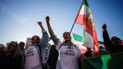 مظاهرة في برلين دعما للحراك الإيراني