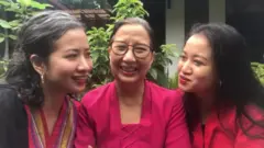 virus corona, pasien, RSPI Sulianti Saroso, Ratri Anindya, Maria, Sita