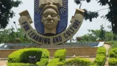 Aworan fasiti Ọbafẹmi Awolọwọ, OAU ni ilu Ile Ifẹ
