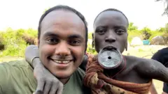 தமிழ் டிரெக்கர் புவனி தரன்