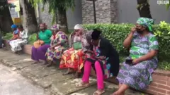 Aworan awọn abanikẹdun nile Hon Braimoh