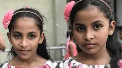 కొలంబోలో 2020 జనవరి 20న గిన్నిస్ వరల్డ్ రికార్డు కార్యక్రమానికి హాజరైన కవలలు