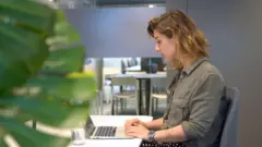 ناتالي سوونفييري