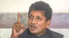 दिपक केसरकर