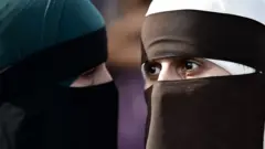 حظر ارتداء النقاب في جامعة القاهرة "لأسباب تعليمية"