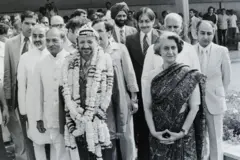 দিল্লিতে পিএলও নেতা ইয়াসের আরাফাতের সঙ্গে প্রধানমন্ত্রী ইন্দিরা গান্ধী (২৯শে মার্চ ১৯৮০) 