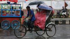 বাংলাদেশে বর্ষাকাল দেরী করে আসছে।