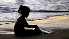 වැරදි වාර්තාව නිසා අසාධාරණය ලක් වූ සිසුවියට යුක්තිය ඉටු කරන්නේ කෙසේද?