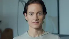 رجل الأعمال في مجال التكنولوجيا المليونير براين جونسون