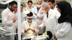 پزشکان و رزیدنت ها