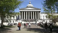 ලන්ඩනයේ පිහිටි University College London (UCL) විශ්වවිද්‍යාලය
