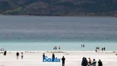 Salda Gölü