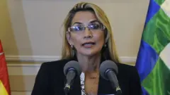 آنی یز