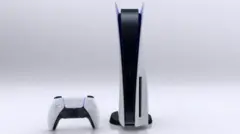 PlayStation 5, selefinden yedi yıl sonra piyasaya sürüldü.