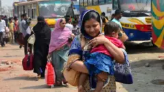 ধর্মঘটের কারণে বিপাকে পড়েছেন সাধারণ মানুষ