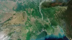 له فضا نه د د ګنګا سیند اخیستل شوی انځور چې په خلیج بنګال سیمو کې د سمندر د رنګ بدلېدل پکې ښکاري