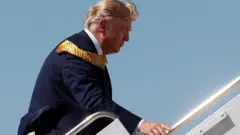 Donald Trump 209