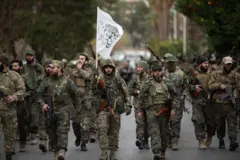 ဆီးရီးယားကို အုပ်ချုပ်နေတဲ့ HTS အစ္စလာမ္မစ်အုပ်စုက တပ်ပြန်ဖွဲ့