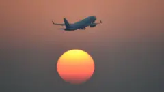 літак