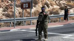 Soldado israelí en Cisjordania